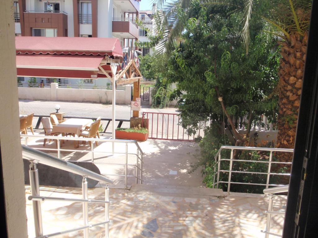 Otel Aloe Apart 3*