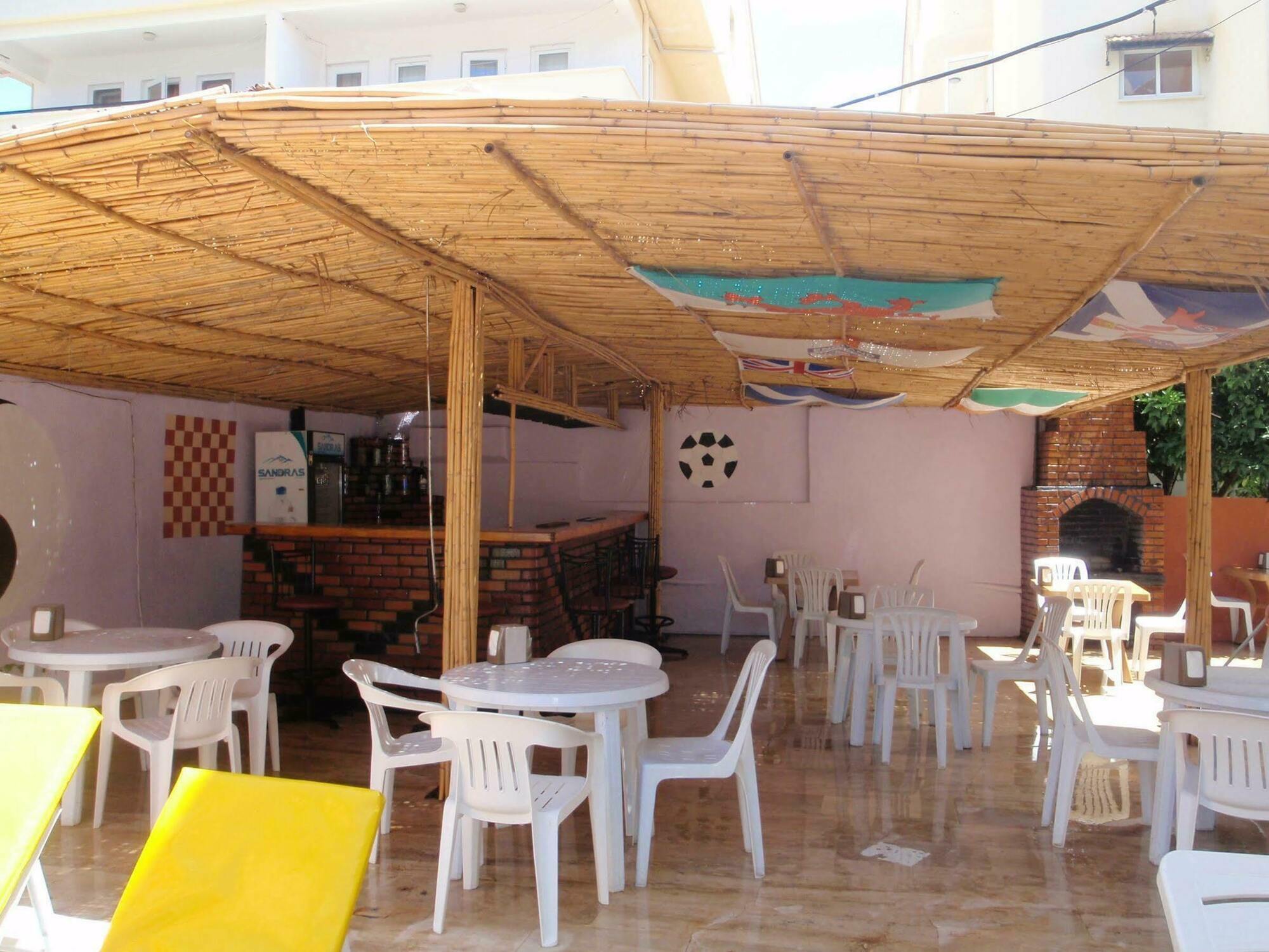 Aloe Apart Otel 3*